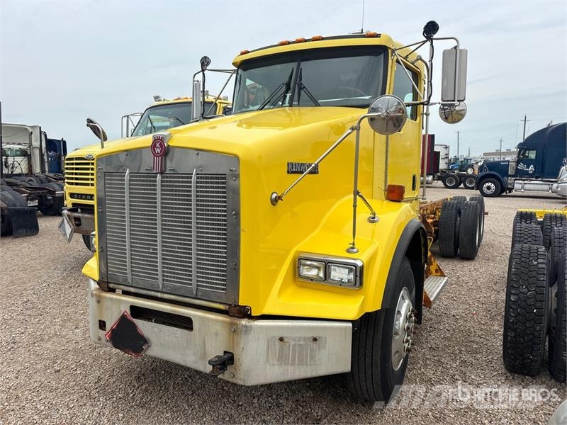 Kenworth T800 6x4 Cab and Chassis (Inoperable) Cabine en interieur