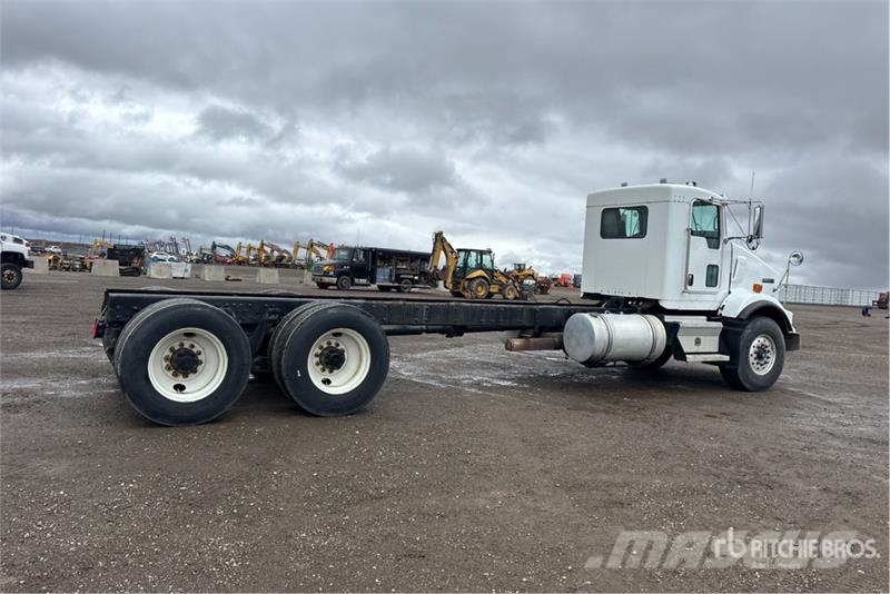 Kenworth T800 6x4 Cab and Chassis Kabine i unutrašnjost