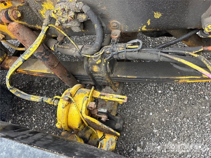 Kenworth T800 6x4 Cab and Chassis (Inoperable) Kabinen