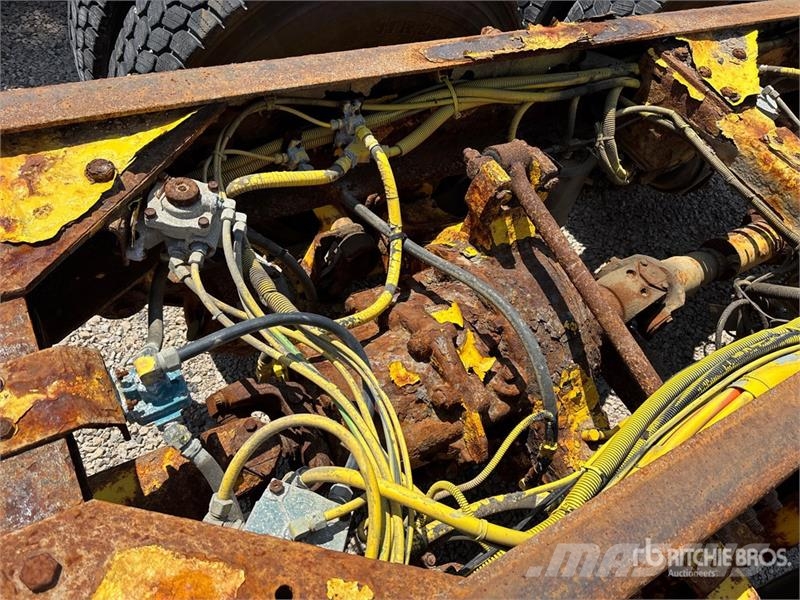 Kenworth T800 6x4 Cab and Chassis (Inoperable) Cabine en interieur