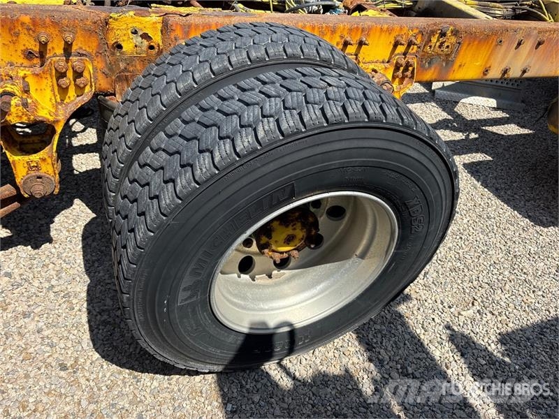 Kenworth T800 6x4 Cab and Chassis (Inoperable) Cabine en interieur