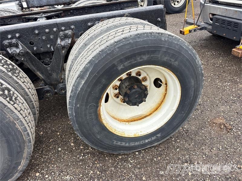 Kenworth T800 6x4 Cab and Chassis Kabine i unutrašnjost
