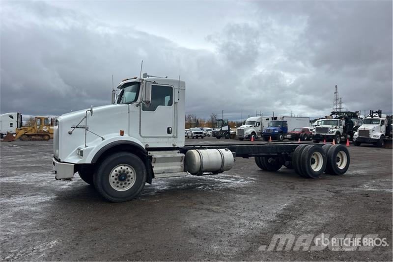 Kenworth T800 6x4 Cab and Chassis Kabine i unutrašnjost