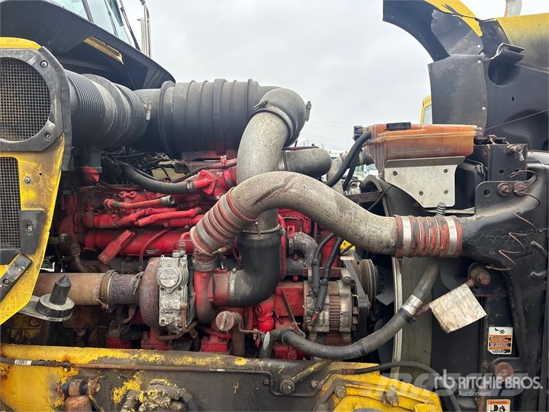 Kenworth T800 6x4 Cab and Chassis (Inoperable) Kabinen