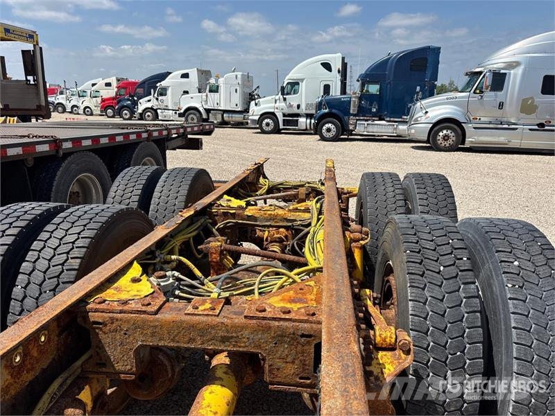 Kenworth T800 6x4 Cab and Chassis (Inoperable) Cabine en interieur