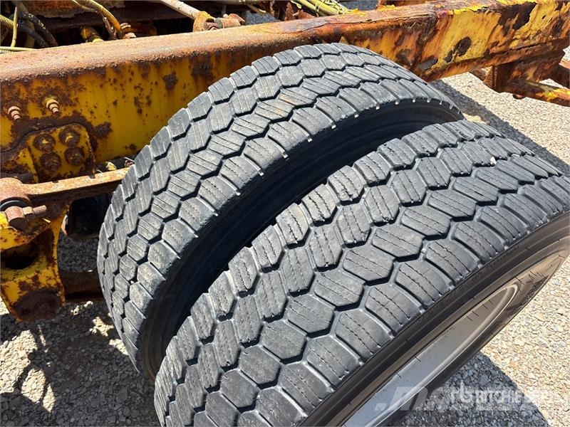Kenworth T800 6x4 Cab and Chassis (Inoperable) Cabine en interieur