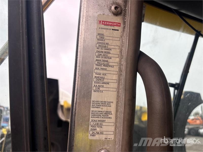 Kenworth T800 6x4 Cab and Chassis (Inoperable) Kabinen