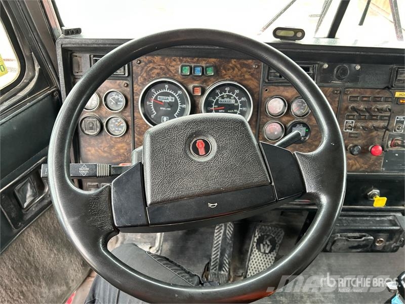 Kenworth T800 6x4 Mixer Truck Betonmischer