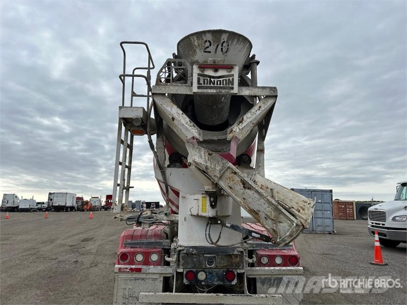 Kenworth T800 6x4 Mixer Truck Betonmischer