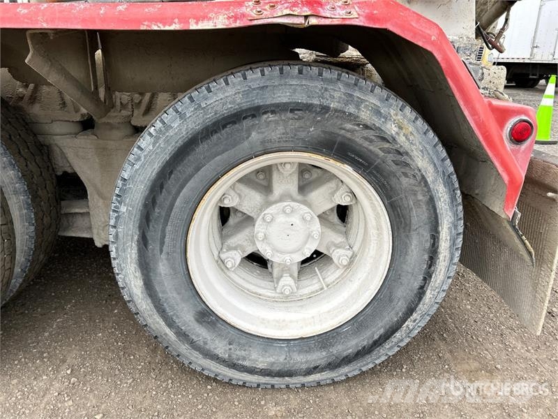 Kenworth T800 6x4 Mixer Truck Betonmischer
