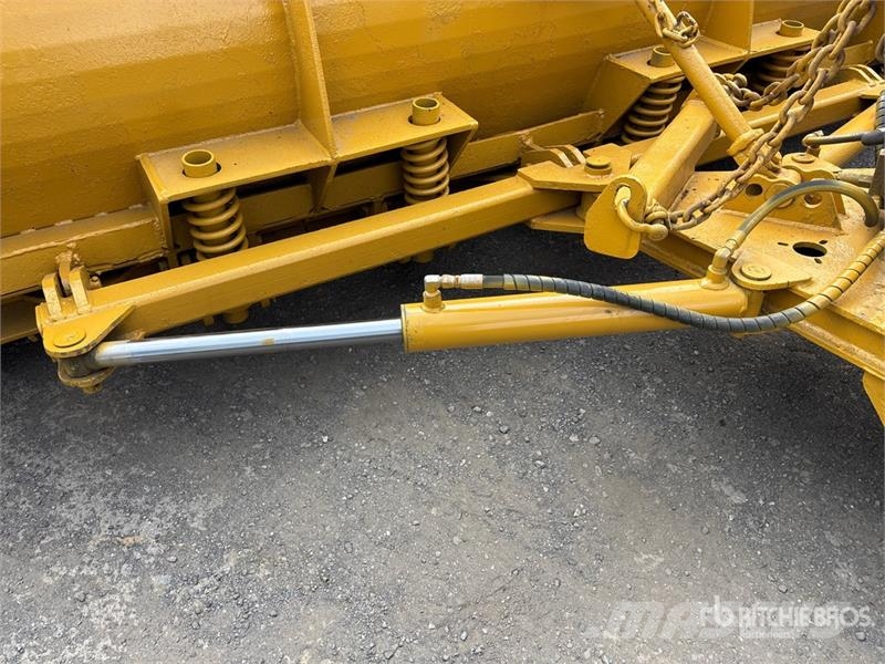 Kenworth T800 6x4 Snow Plow Truck Vehículos - Taller