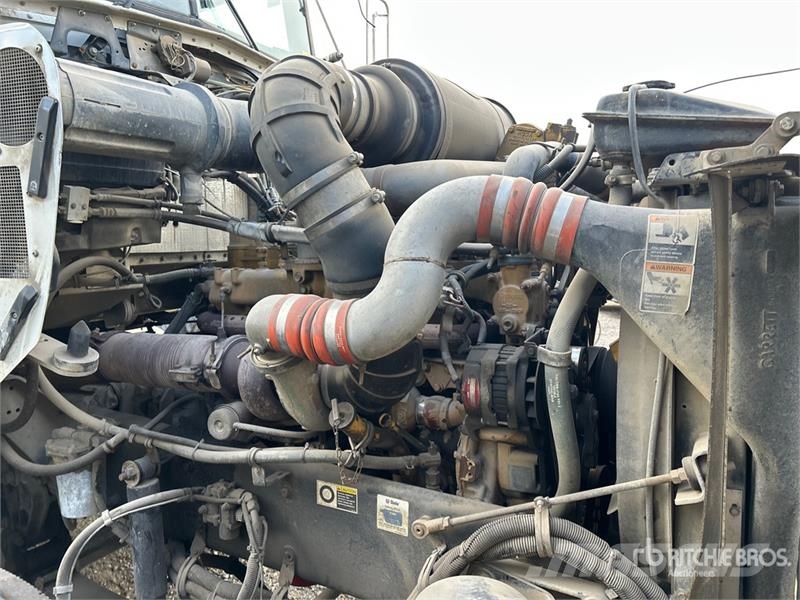 Kenworth T800 6x4 Van Truck Furgons