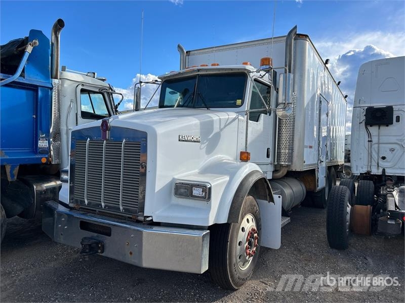 Kenworth T800 6x4 Van Truck Furgons