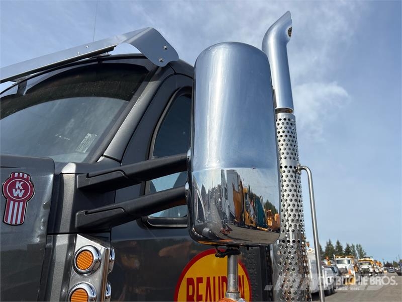 Kenworth T880 Tractores (camiões)