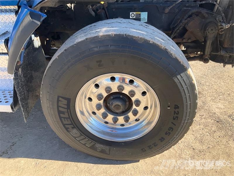 Kenworth T880 Camiones bañeras basculantes o volquetes