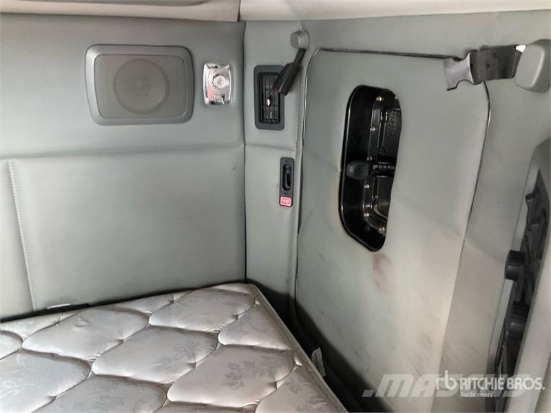 Kenworth T880 Prime Movers