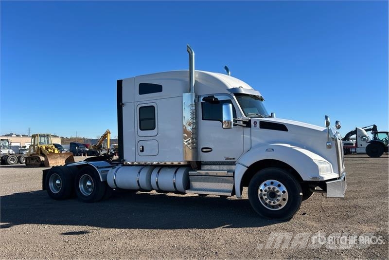 Kenworth T880 Vlačilci