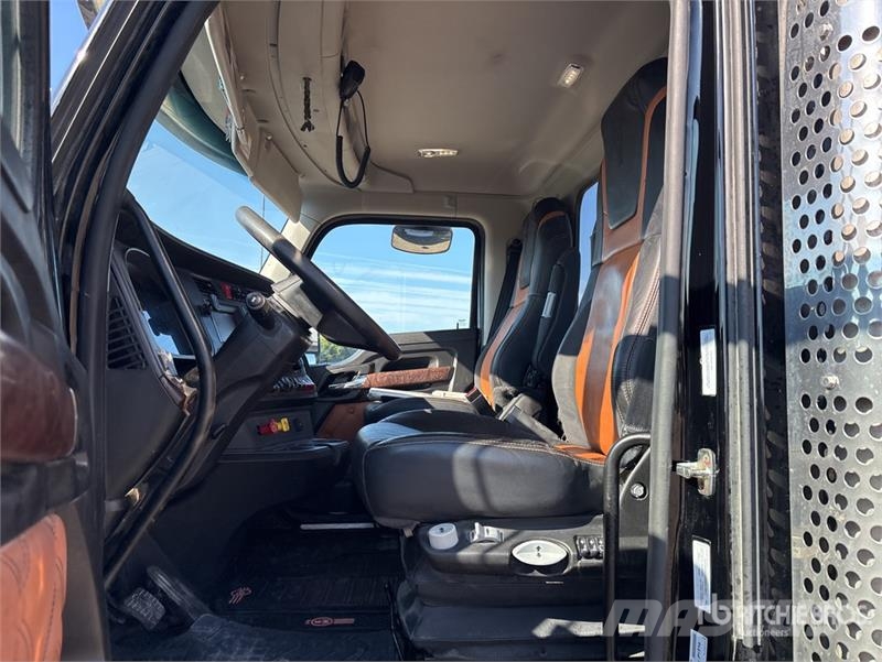 Kenworth T880 Prime Movers