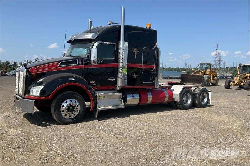 Kenworth T880 Vetopöytäautot