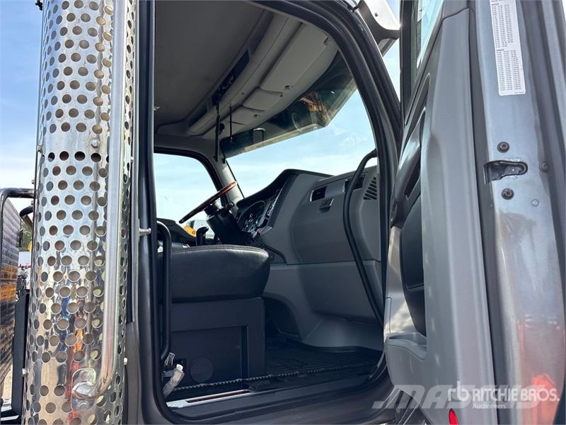 Kenworth T880 Tractores (camiões)