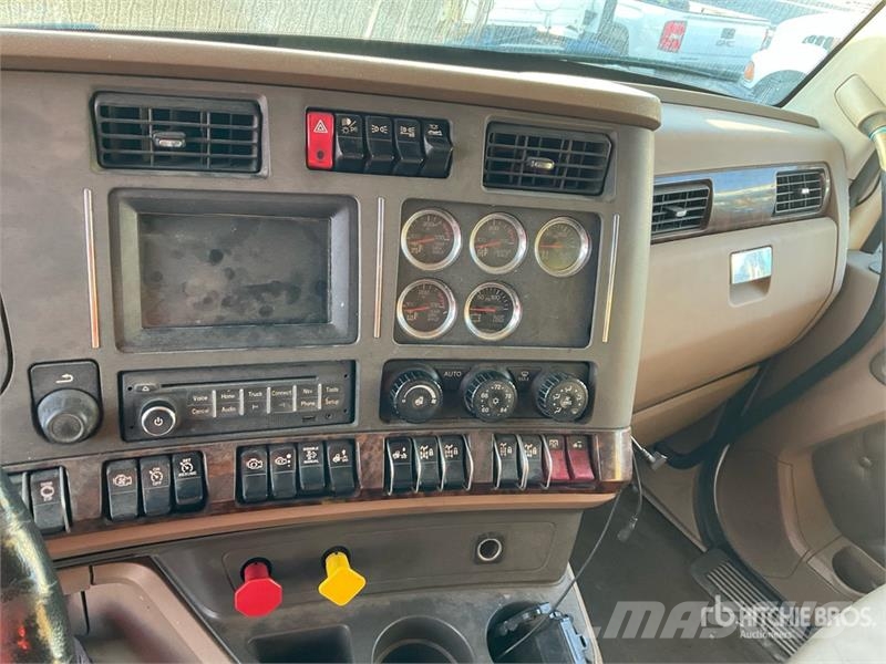 Kenworth T880 Tractor Units