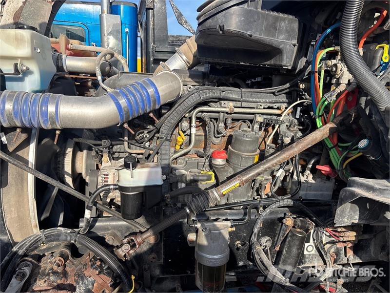Kenworth T880 傾卸式卡車