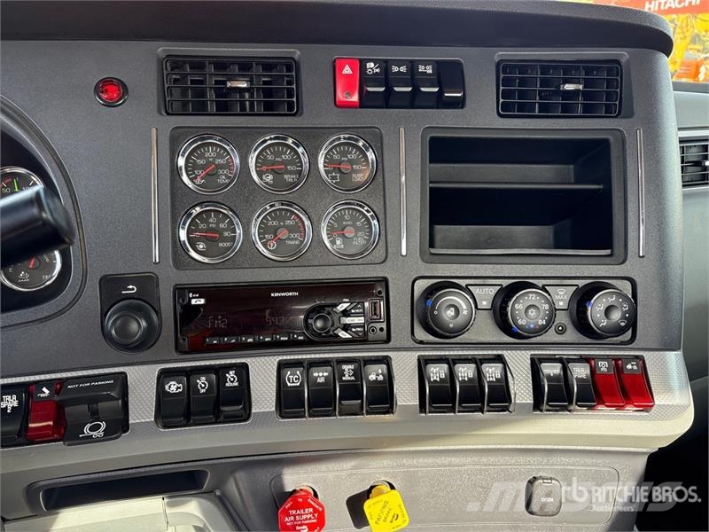 Kenworth T880 Tractores (camiões)