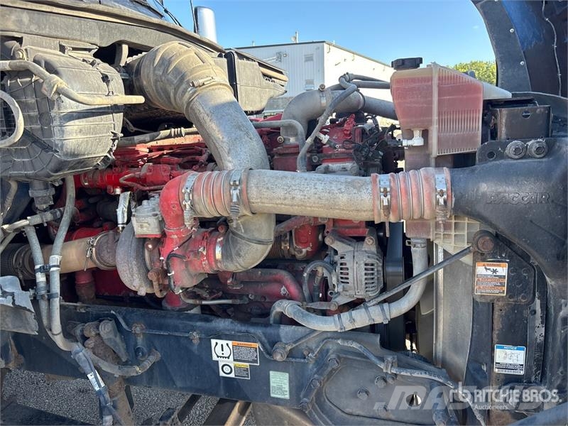 Kenworth T880 Naudoti vilkikai