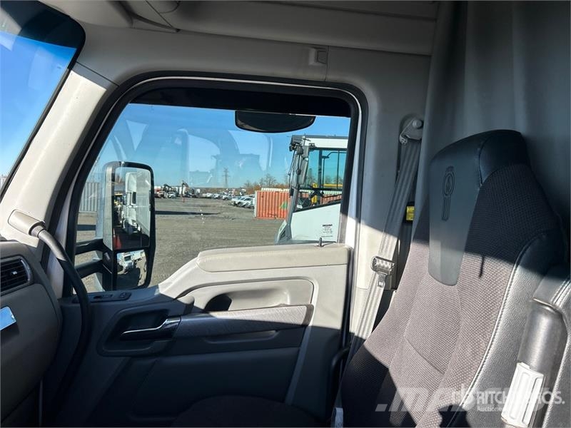 Kenworth T880 Vlačilci