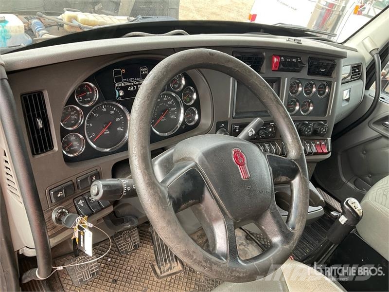 Kenworth T880 Prime Movers