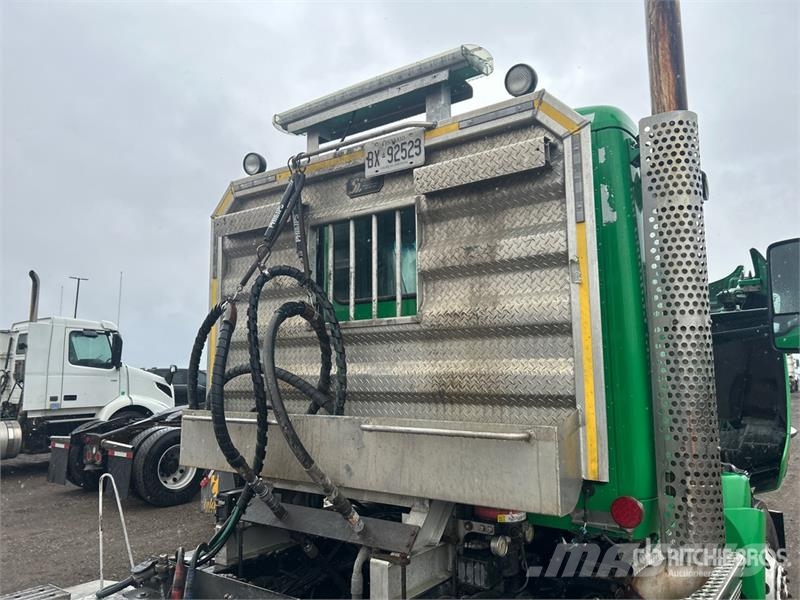 Kenworth T880 Trekkers