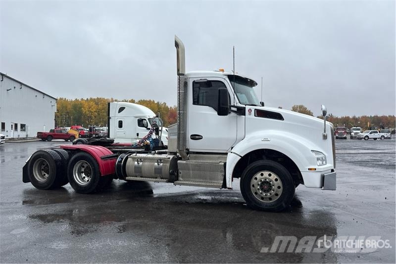 Kenworth T880 Cabezas tractoras