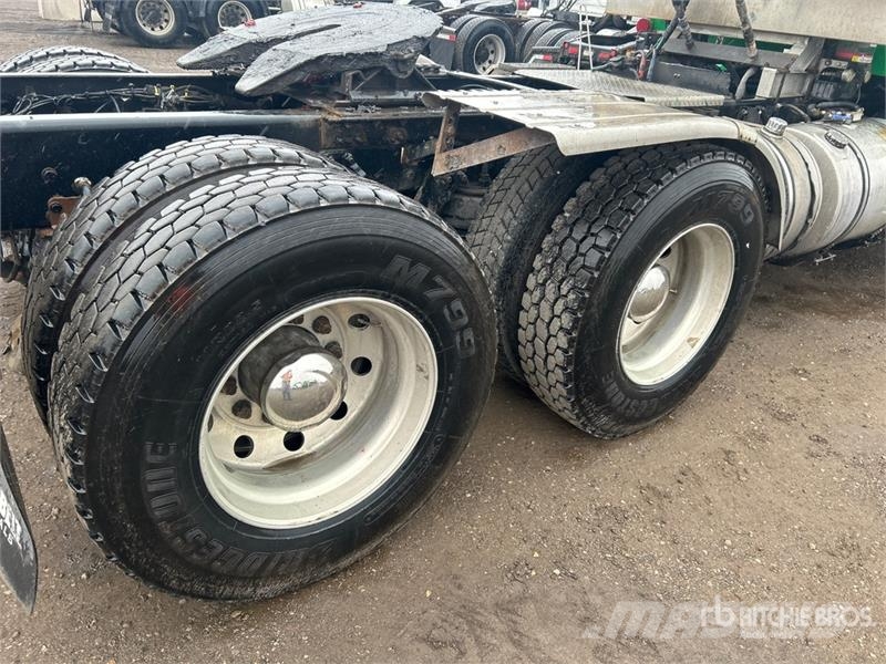 Kenworth T880 Trekkers