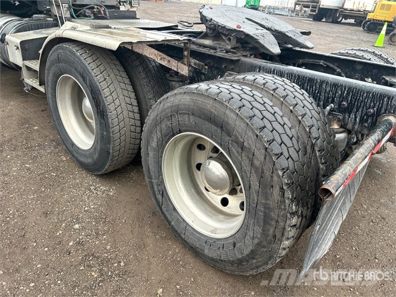 Kenworth T880 Trekkers
