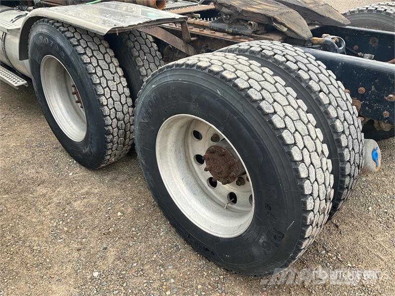Kenworth T880 Prime Movers