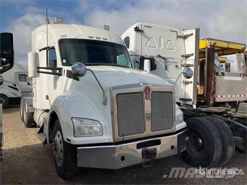 Kenworth T880 Prime Movers