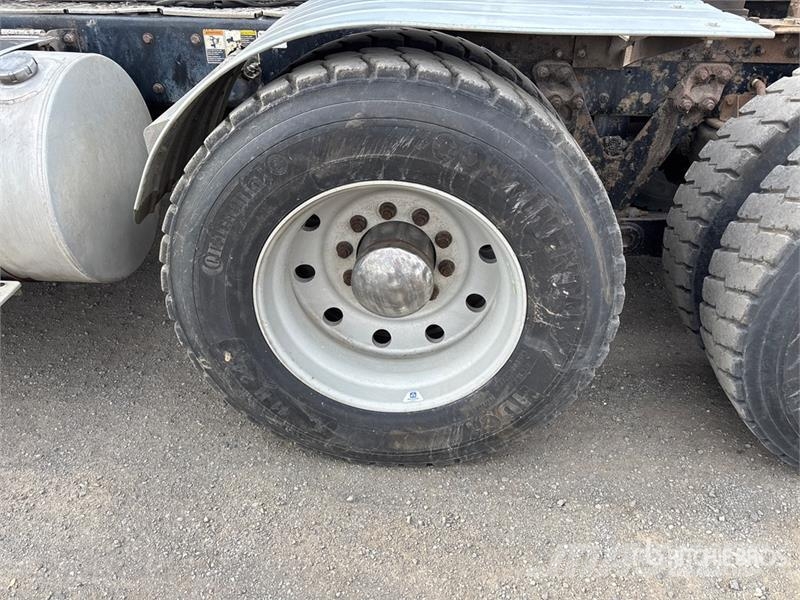 Kenworth T880 Седельные тягачи