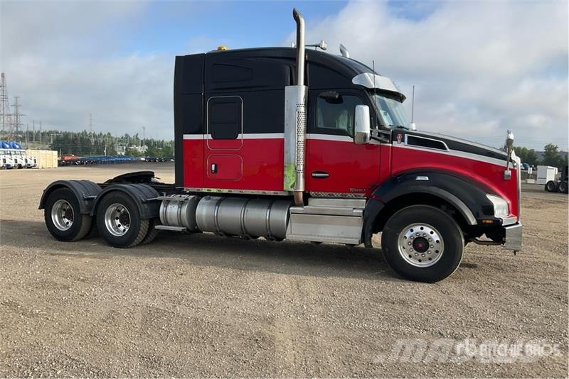 Kenworth T880 Prime Movers