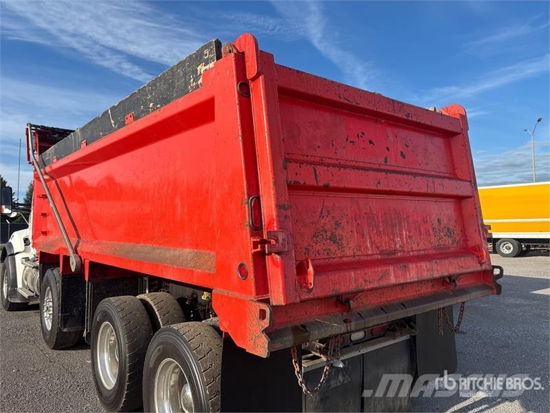 Kenworth T880 傾卸式卡車