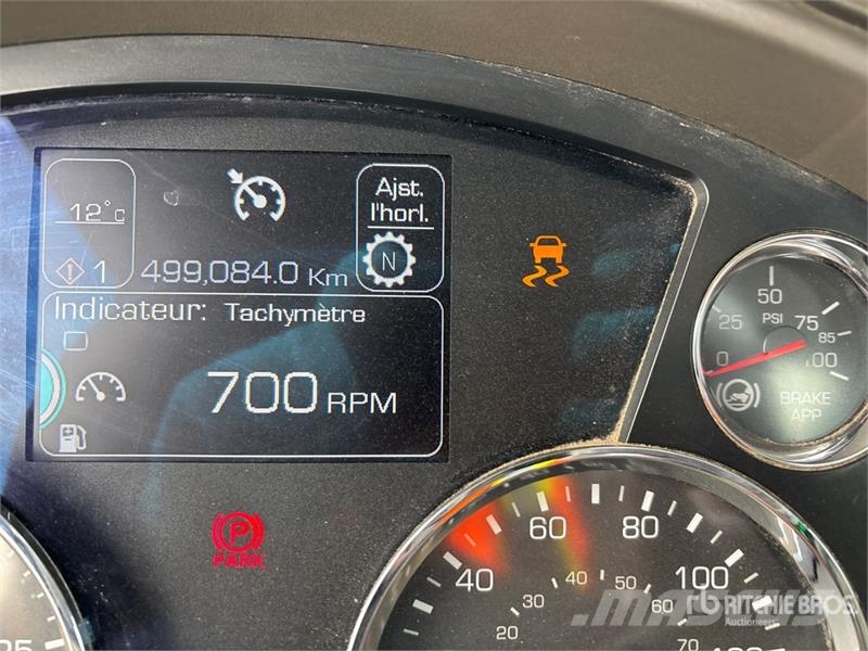 Kenworth T880 Седельные тягачи