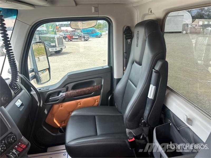 Kenworth T880 Vetopöytäautot