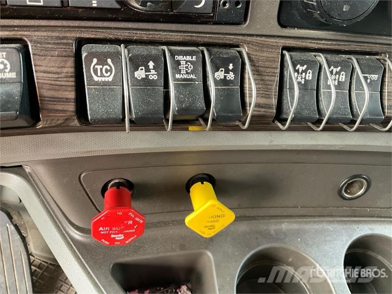Kenworth T880 Prime Movers