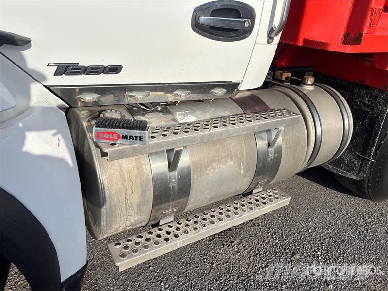 Kenworth T880 傾卸式卡車