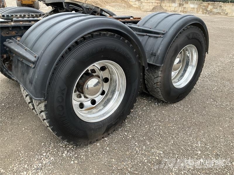Kenworth T880 Prime Movers