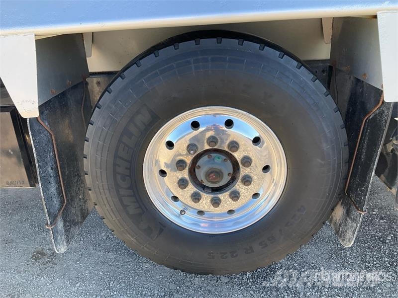 Kenworth T880 Camiones bañeras basculantes o volquetes