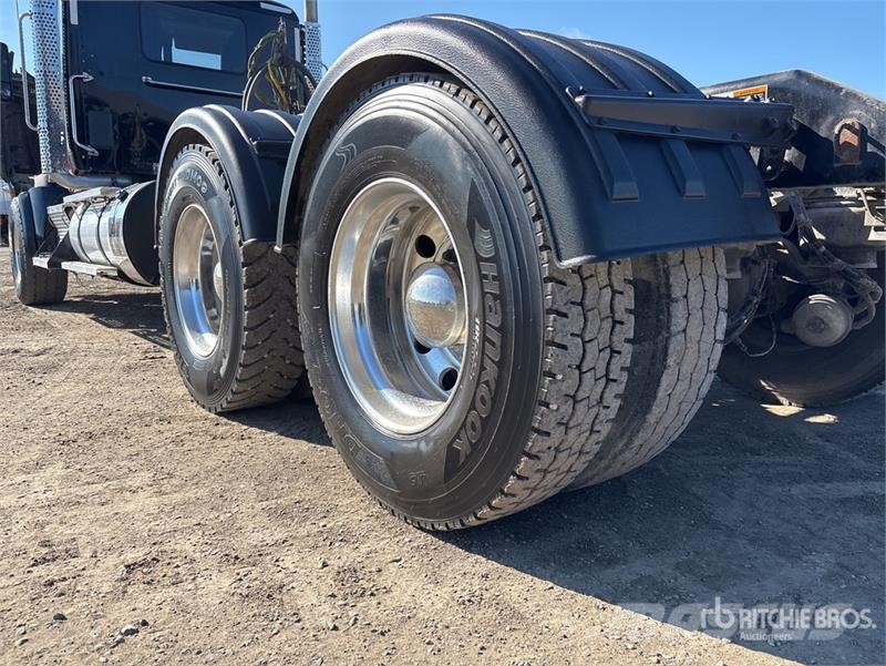 Kenworth T880 Prime Movers