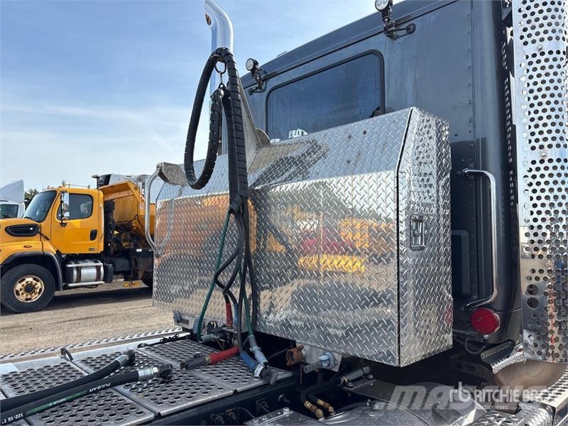 Kenworth T880 Tractores (camiões)