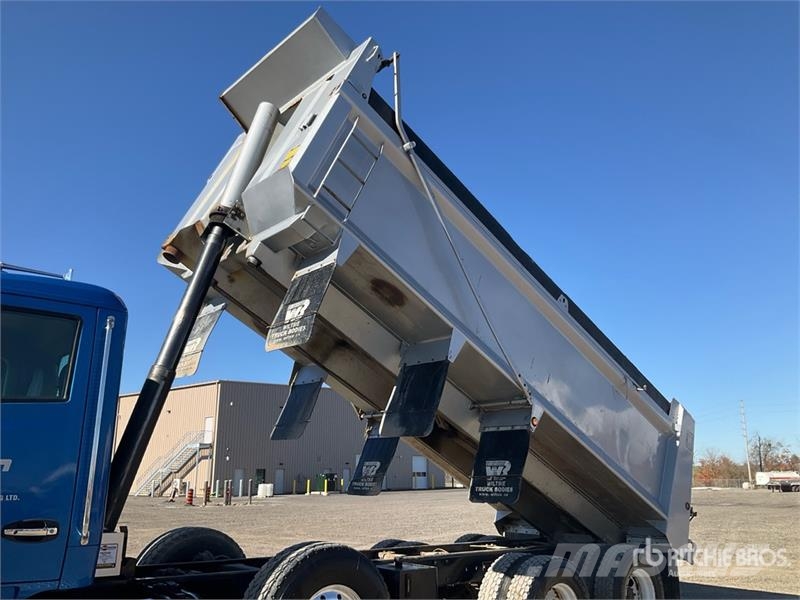 Kenworth T880 Camiones bañeras basculantes o volquetes