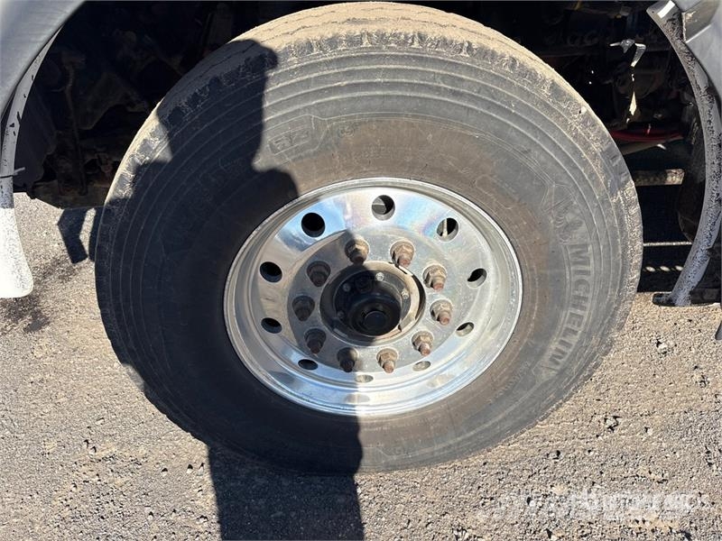 Kenworth T880 Camiones bañeras basculantes o volquetes