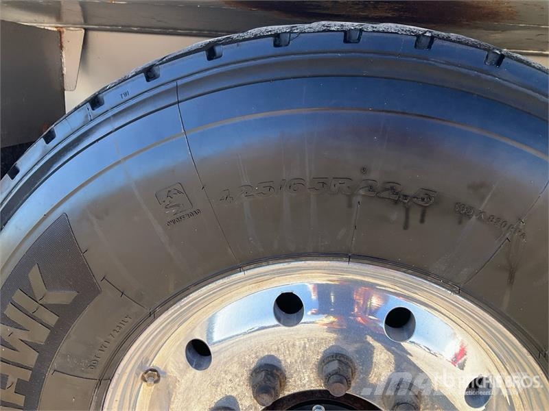 Kenworth T880 Camiones bañeras basculantes o volquetes